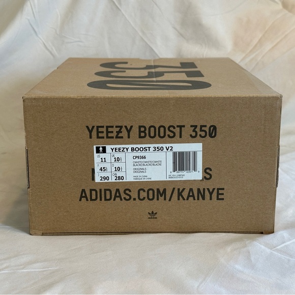 2017 Yeezy Boost 350 V2 “Cream White” CP9366 Sz 11 - Picture 3 of 8